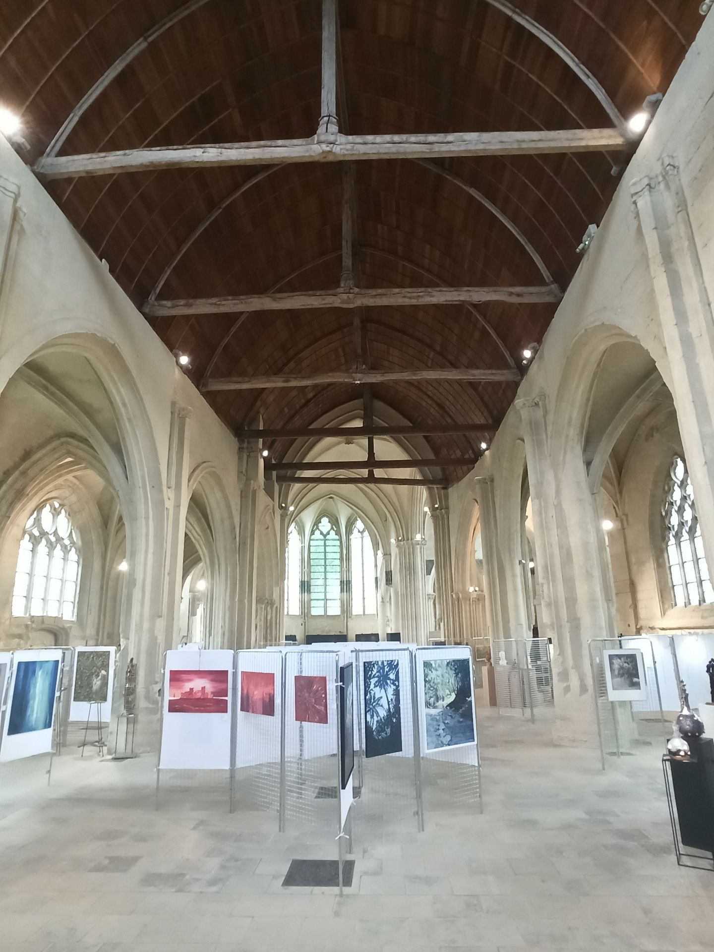 Espace Saint Pierre, nef