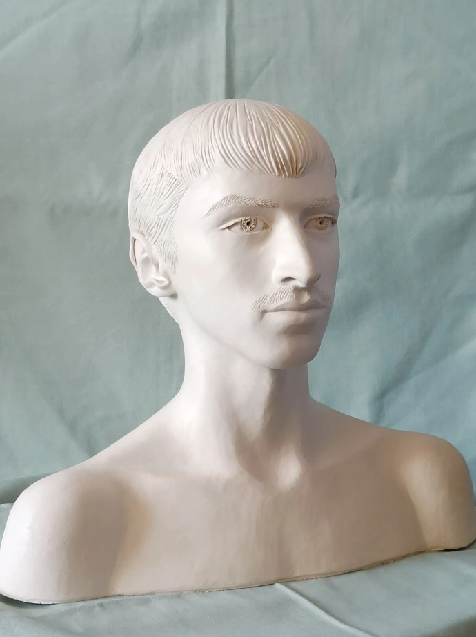 sculpture buste adolescent